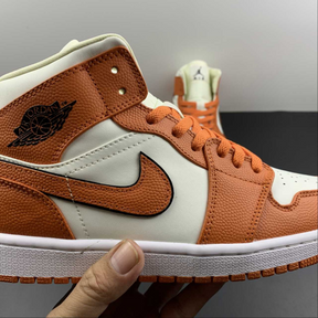 Air Jordan 1 Mid Orange