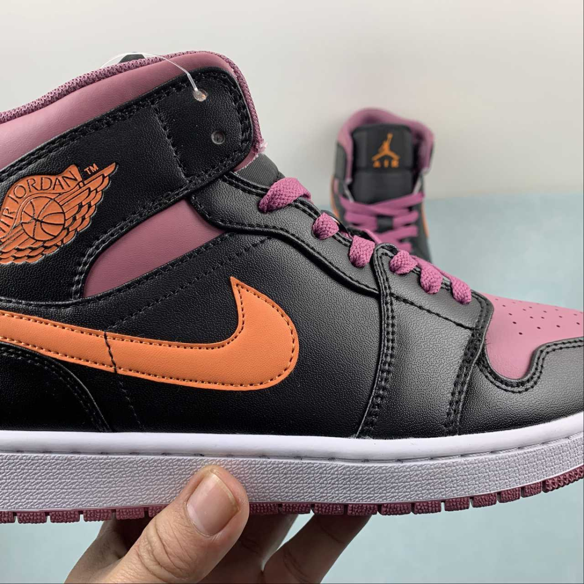 Air Jordan 1 Mid Pourple Black Orange