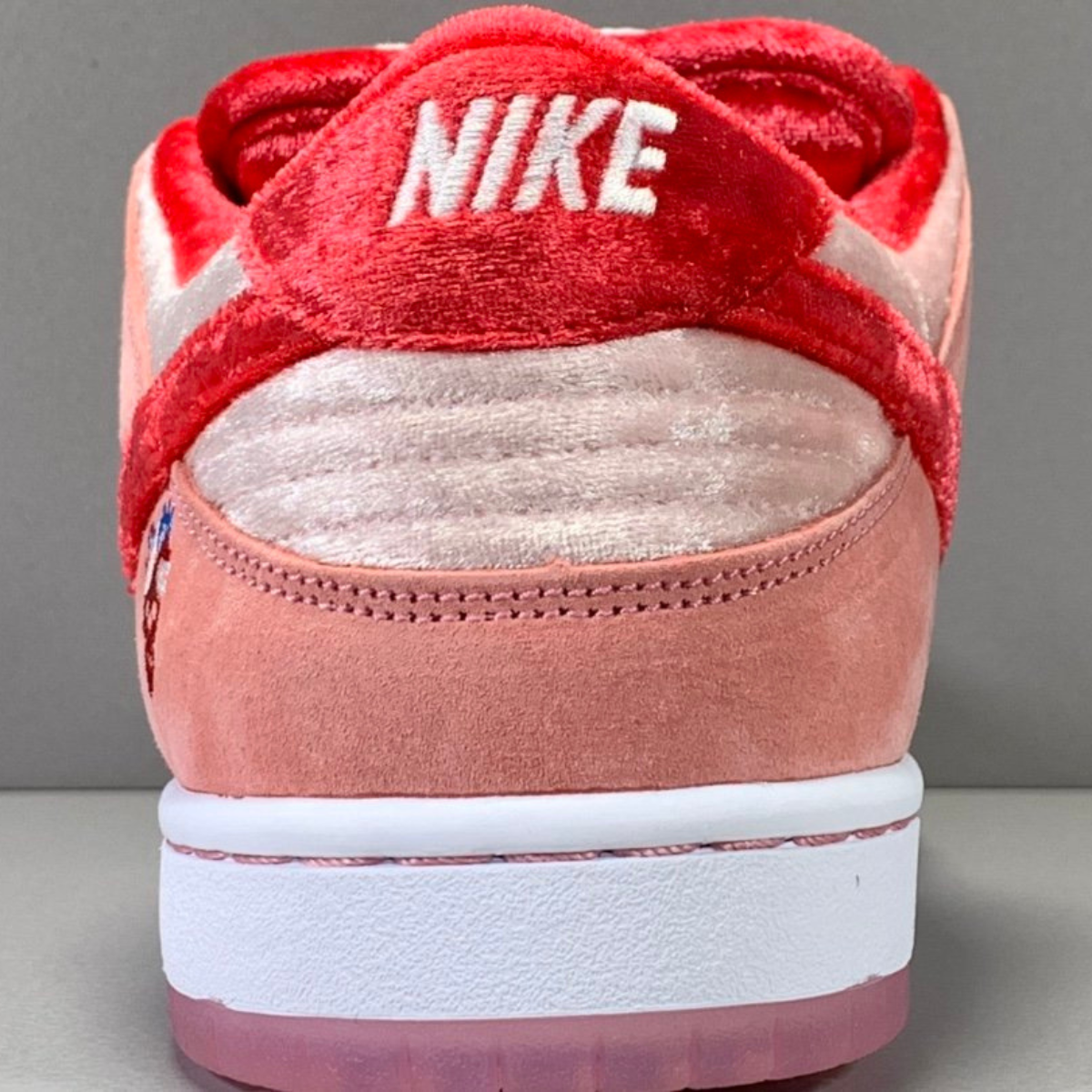 Dunk Low Strangelove Valentine's Day