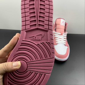 Air Jordan 1 Mid Pink