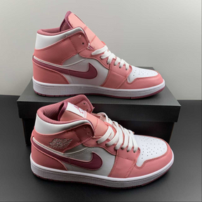 Air Jordan 1 Mid Pink