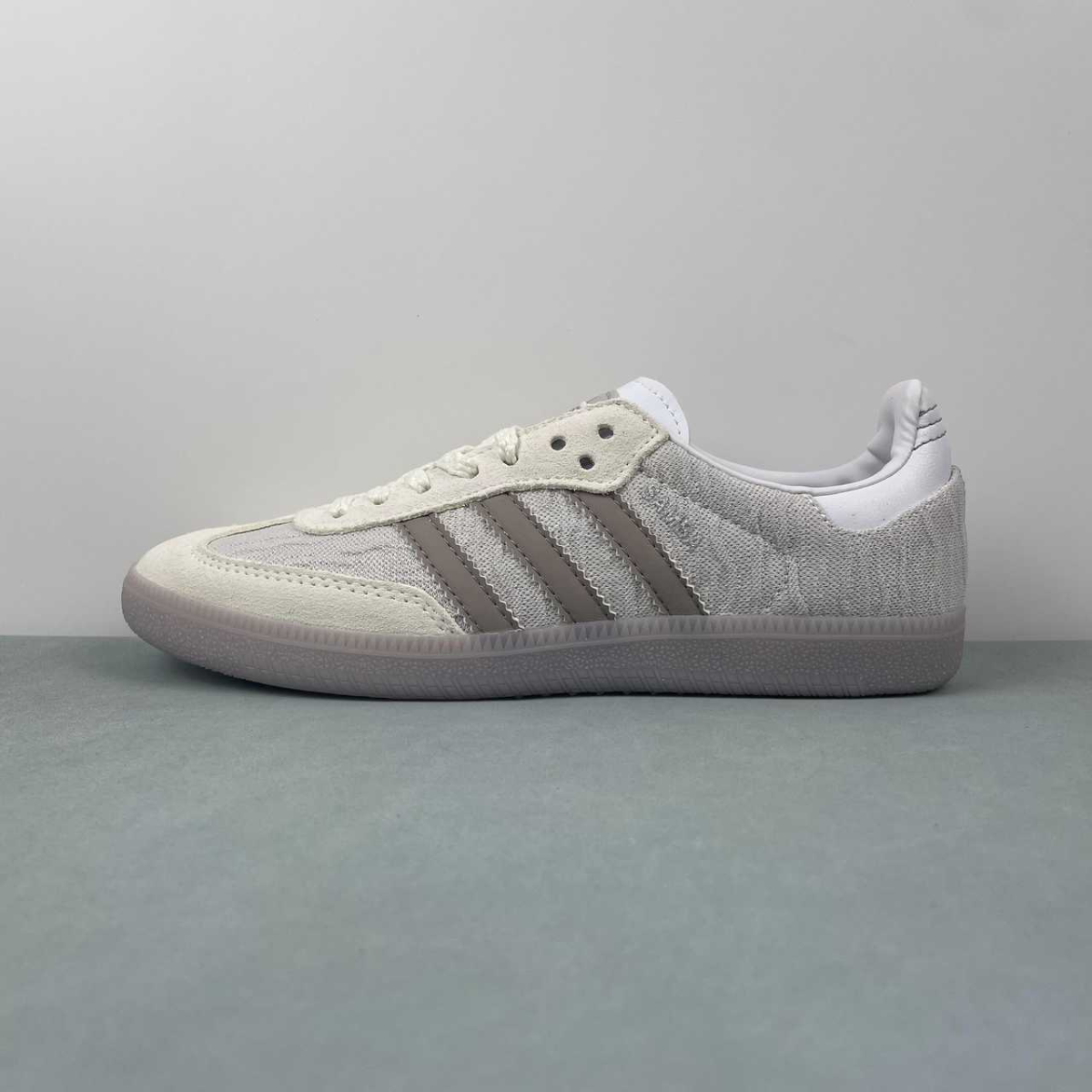 Samba White