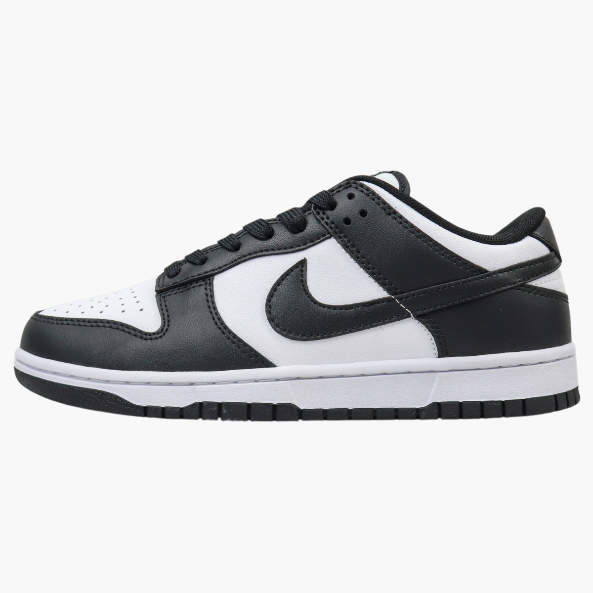 Dunk Low Panda