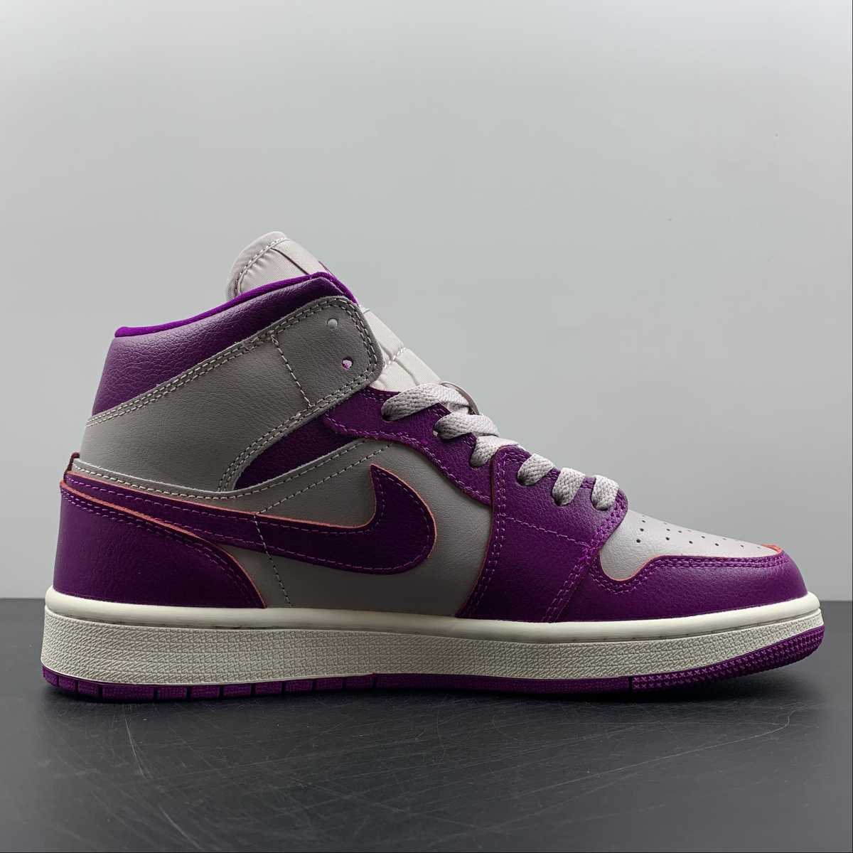 Air Jordan 1 Mid Gray Pourple