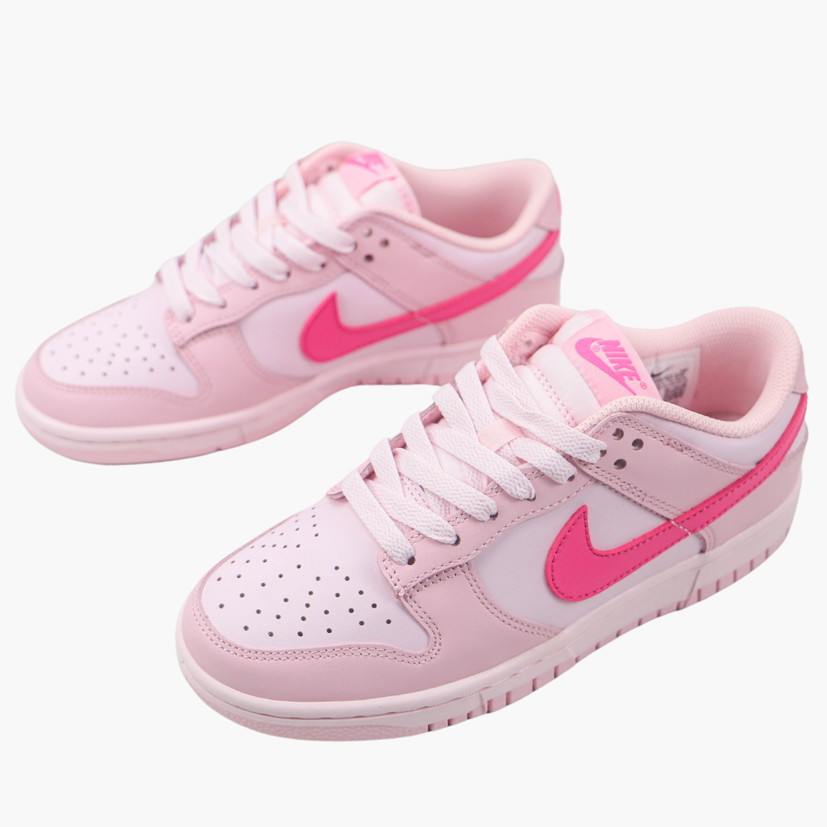 Dunk Low Triple Pink