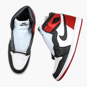 Air Jordan 1 Retro High Satin Black Toe