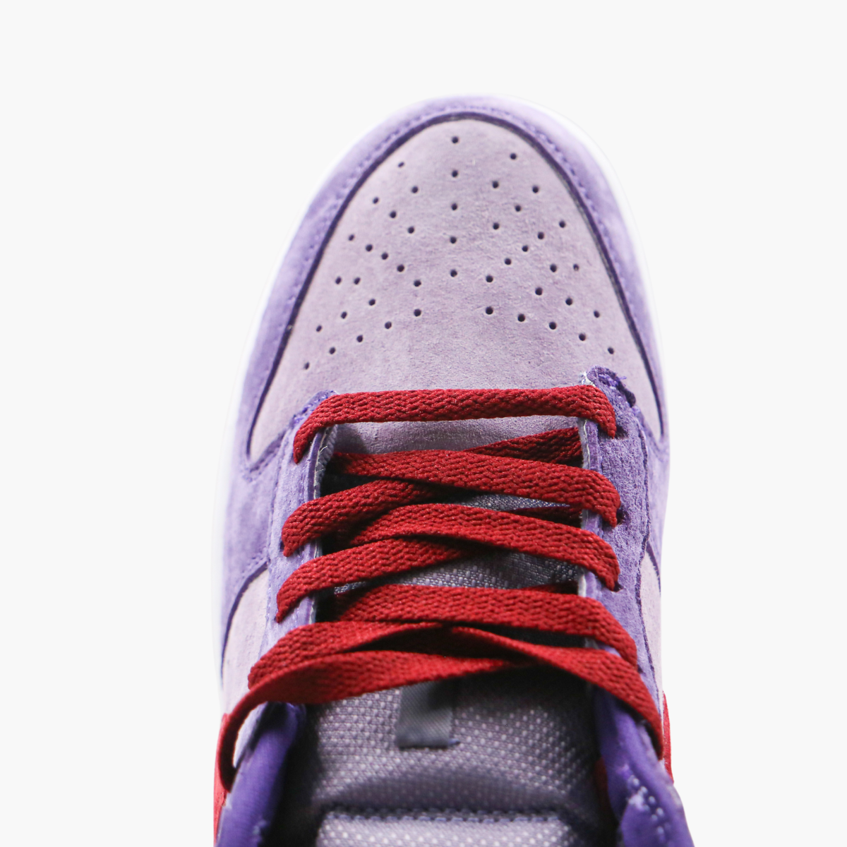 Dunk Low Plum