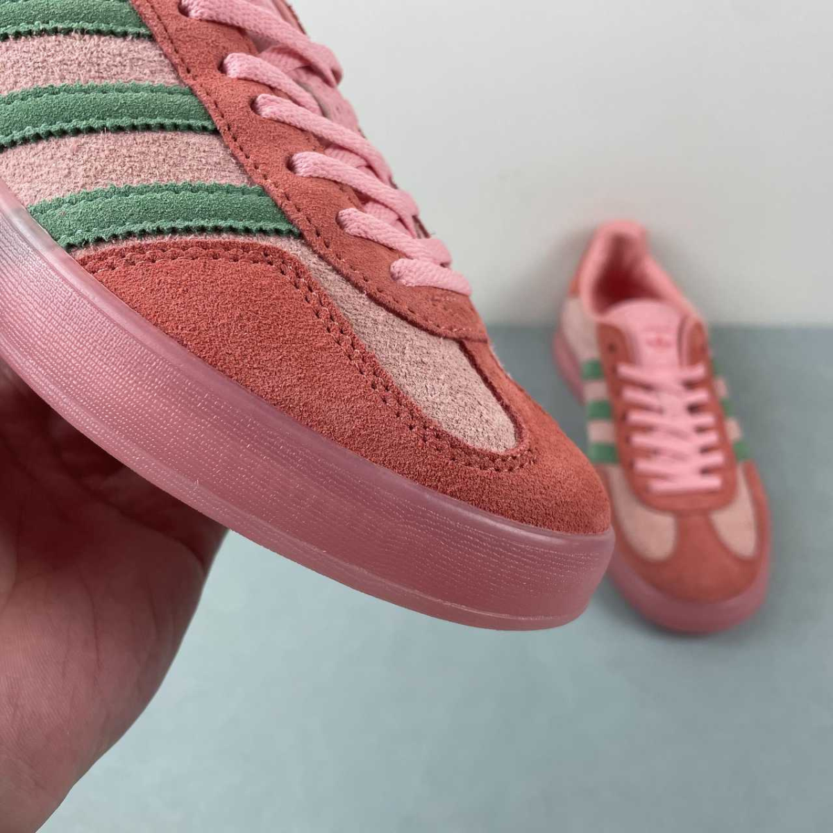 Gazelle Indoor Semi Pink Spark