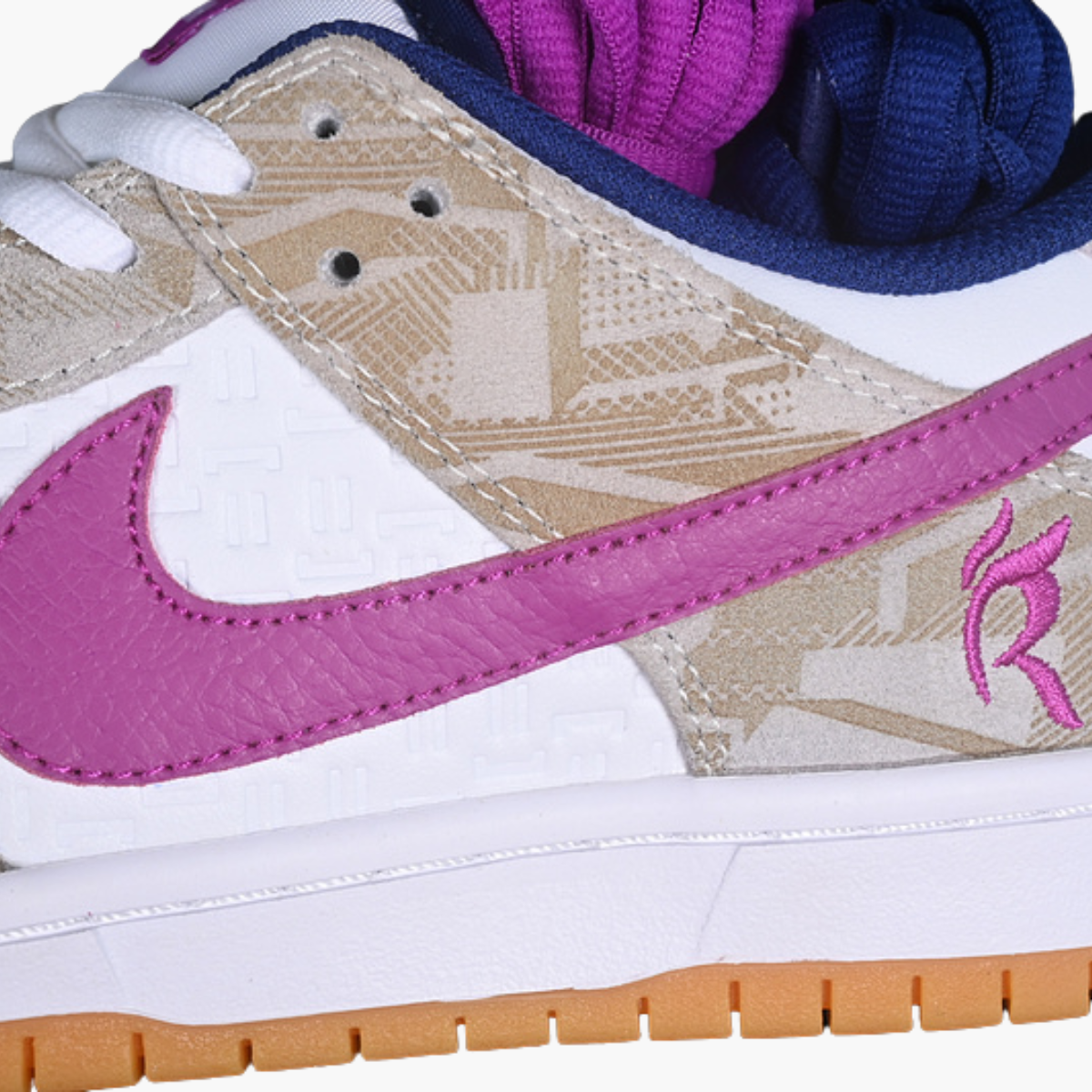 Dunk Low SB Rayssa Leal