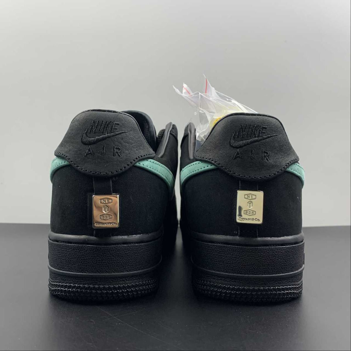 Tiffany & Co. x Nike Air Force 1 Low 1837