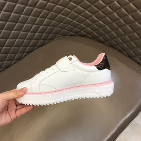 Lv Time Out Sneaker